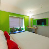 Отель ZenRooms Kuta Sunset Road 2, фото 3