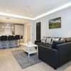 Отель Stunning Newly Refurbished Apt With Private Entrance, фото 12