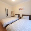 Отель Friars Walk 2 with 2 bedrooms, 2 bathrooms, fast Wi-Fi and private parking, фото 6