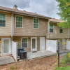Отель Bright Decatur Townhome ~ 10 Mi to Atlanta!, фото 1
