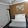 Отель Room in Guest Room - Standard Double Bed in Royal Blue Guest House and Bar, фото 12