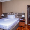Отель Mahogany Hotel and Suites, фото 11