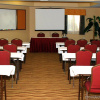 Отель Holiday Inn Express & Suites Naples Downtown - 5th Avenue, an IHG Hotel, фото 7