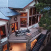 Отель Cherry Ridge by Avantstay Incredible Mountain Mansion w/ Game Room, Hot Tub & Views!!, фото 17