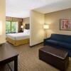 Отель Holiday Inn Express & Suites Alpharetta - Windward Parkway, фото 5