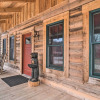 Отель Rustic Hollister Cabin - 5 Mi to Downtown Branson, фото 1