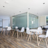 Отель Modern Apartment With Coworking GYM and Garden, фото 10