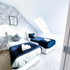 Отель Luxury Birmingham Getaway- 3-bedroom House Sleep 9, фото 20