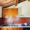 Отель Detached Cottage With Swimming Pool, фото 5