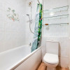 Отель Top-floor Bright Sunny 3-bedroom Flat Sleeps 4, фото 6