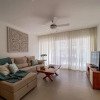 Отель Luxury 2 bed Condo Just Steps From the Beach, фото 5