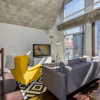 Отель QuickStay - Sunlit Luxury Loft on King West, фото 11