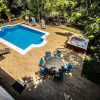 Отель Villa Holiday Private Pool Jacuzzi Bbq Family Friendly Beach, фото 1