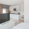 Отель 2,5 Zi Design Loft Wohnung mit Gartensitzplatz, фото 7