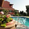 Отель Nice House With Pool Near 2 Lakes, фото 4