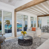 Отель Sandy Hill Beach House 6 Bedroom Home, фото 8