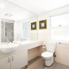 Отель Beau Monde Apartments Newcastle - Worth Place Apartment, фото 14