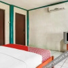 Отель OYO 91218 Villa Karang Sono, фото 12