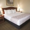 Отель La Quinta Inn & Suites Downtown Conference Center, фото 18