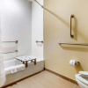 Отель Comfort Inn & Suites, фото 29