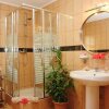 Отель South Point Chalets, фото 6