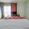 Отель Cozy 2BR Apartment with Sofa Bed at Tamansari Semanggi, фото 4