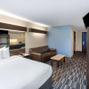 Отель Microtel Inn and Suites by Wyndham Columbus North, фото 4