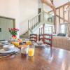 Отель Granary Cottage, Valley Farm Barns Snape,, фото 10