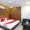 Отель OYO 24778 Hotel 24, фото 5