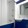 Отель Travelodge Bicester Cherwell Valley M40, фото 8