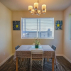Отель A-seattle Urban Village- Orcas- Roof top View Deck, фото 3