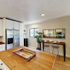 Отель Charming Wine Country Retreat - 3 Br Home, фото 5