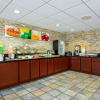 Отель Quality Inn & Suites, фото 10