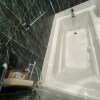 Отель 7Privateroom Jacuzzimassage Seatparking15mins2ny, фото 1