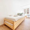 Отель Bright Minimalist Home - 7 Mins From Santos Station, фото 2