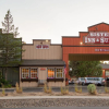 Отель Sisters Inn And Suites, фото 1