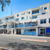 Отель Mullaloo Beach Hotel & Apartments, фото 1