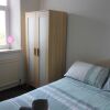 Отель Rickard Street 4 Bed House Near J32 and M4 by Cardiff Holiday Homes в Понтипридд