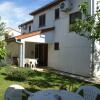 Отель Spacious and Comfortable House With Beautiful Garden Near Tar and Beach 900 m, фото 18