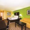 Отель La Quinta Inn & Suites by Wyndham Baltimore S. Glen Burnie, фото 7