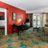 Отель La Quinta Inn & Suites by Wyndham Milwaukee Bayshore Area, фото 6