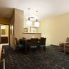Отель TownePlace Suites by Marriott Carlsbad, фото 5