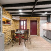 Отель Guestready - Charming Stone Wall Retreat, фото 15