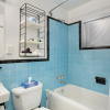Отель Cool Classic Studio Apartment (K) - Includes Weekly Cleanings w/ Linen Change, фото 2