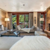Отель Platinum Vail Solaris 4 Bedroom Vacation Rental Set at the Base of the Mountain Just Steps From the , фото 14