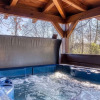 Отель A Place In Time 2 Bedroom Cabin by RedAwning, фото 12