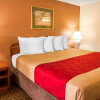 Отель Econo Lodge Inn & Suites Hillsboro - Portland West, фото 4