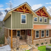 Отель Mountain Sunrise Pool Cottage, фото 26