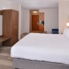 Отель Holiday Inn Express & Suites Parkersburg-Mineral Wells, an IHG Hotel, фото 27
