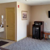 Отель Lakeview Inn & Suites, фото 3